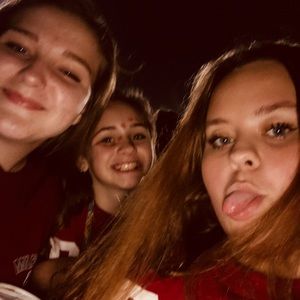 Meet your Posher, Jena